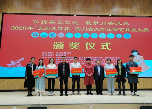 TWGHET3AW(3{`4BN%KD(XO8