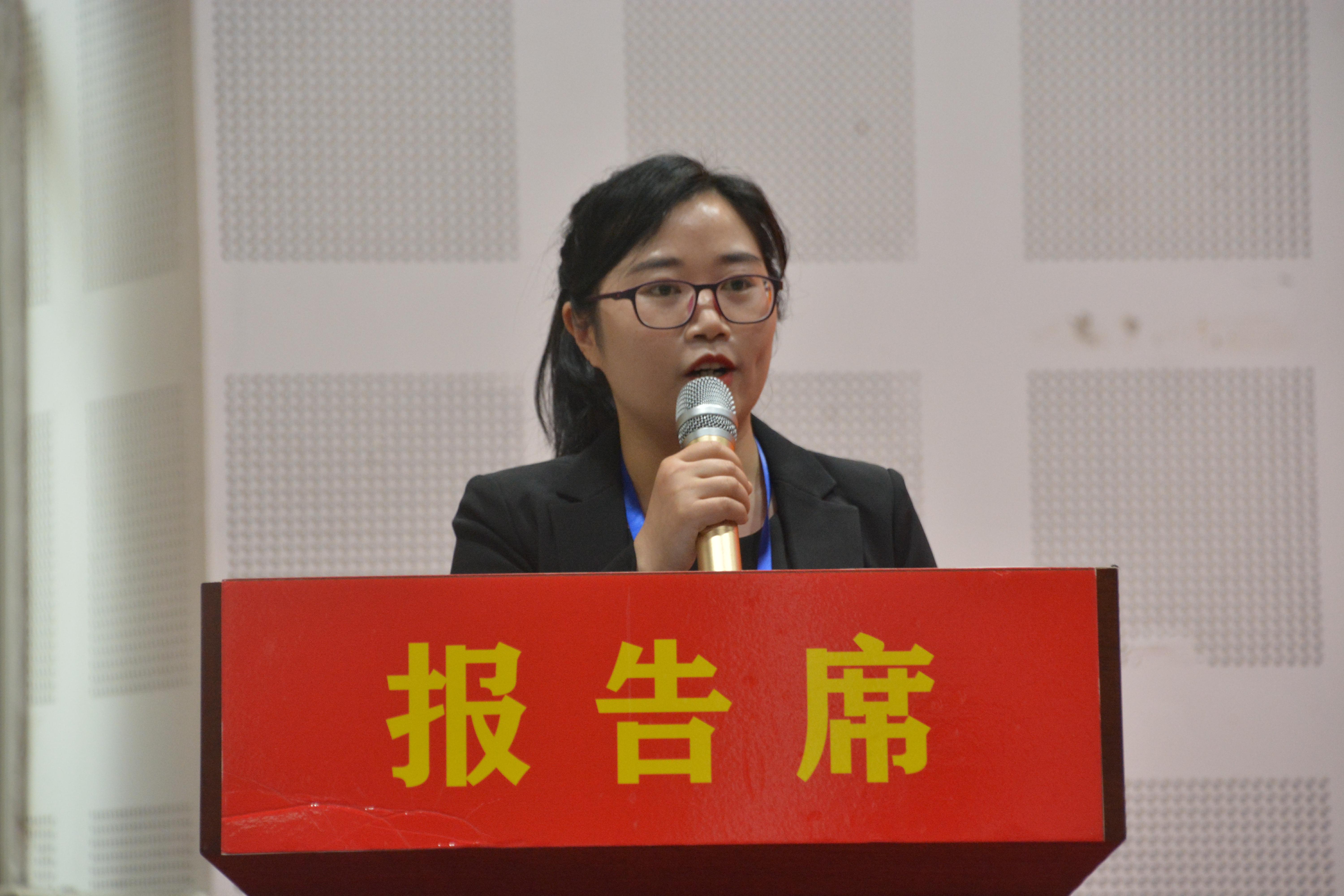 9059ff61d355eea4bc14adc71915146